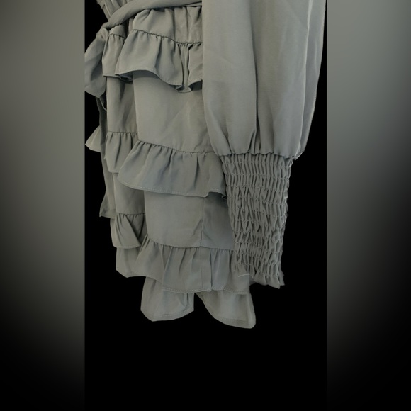 NEW Blue Blush One Shoulder Ruffled Tiered Dress Smocked cuffs Women’s S 4 6 - Picture 3 of 6